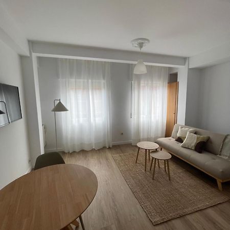 Apartamento Acogedor En El Centro De Cangas المظهر الخارجي الصورة