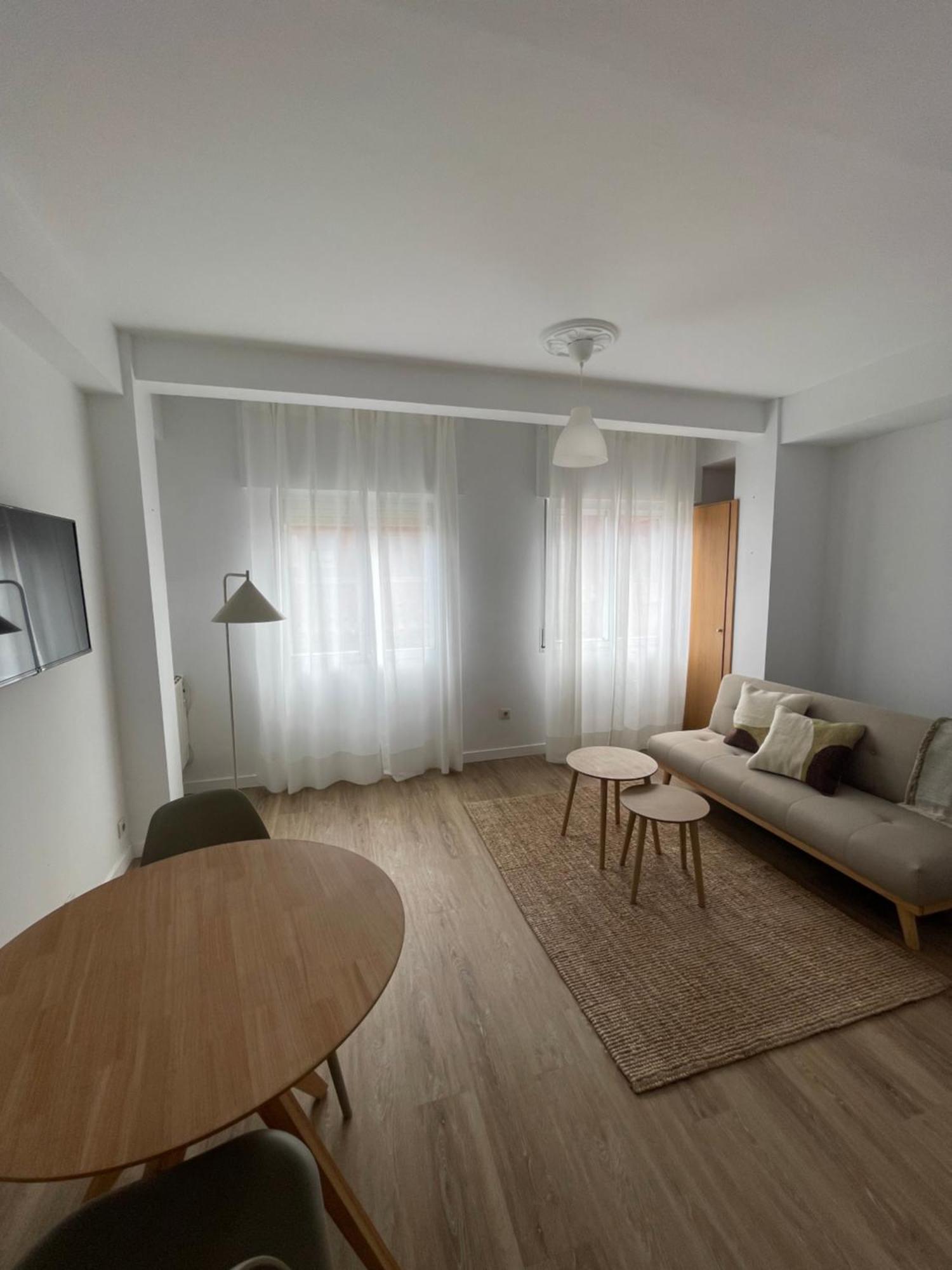 Apartamento Acogedor En El Centro De Cangas المظهر الخارجي الصورة